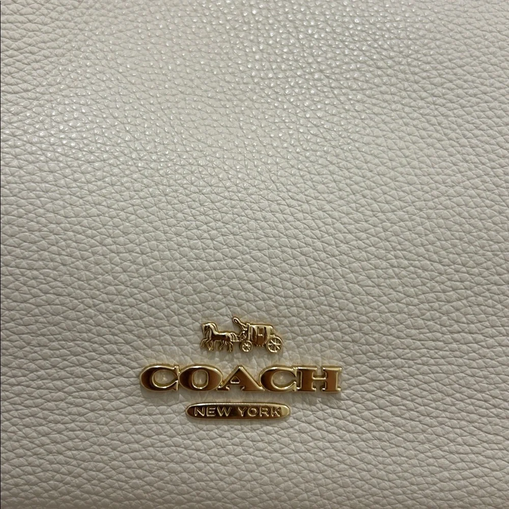 Coach (NWT) Hadley Turnlock Tote Bag - Picture 3 of 17